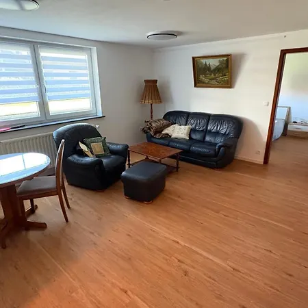 Lutkistube In 뤼벤